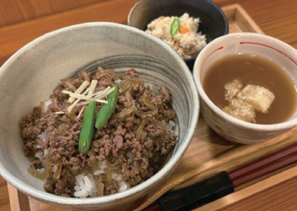 ヘルシーそぼろ丼ランチ